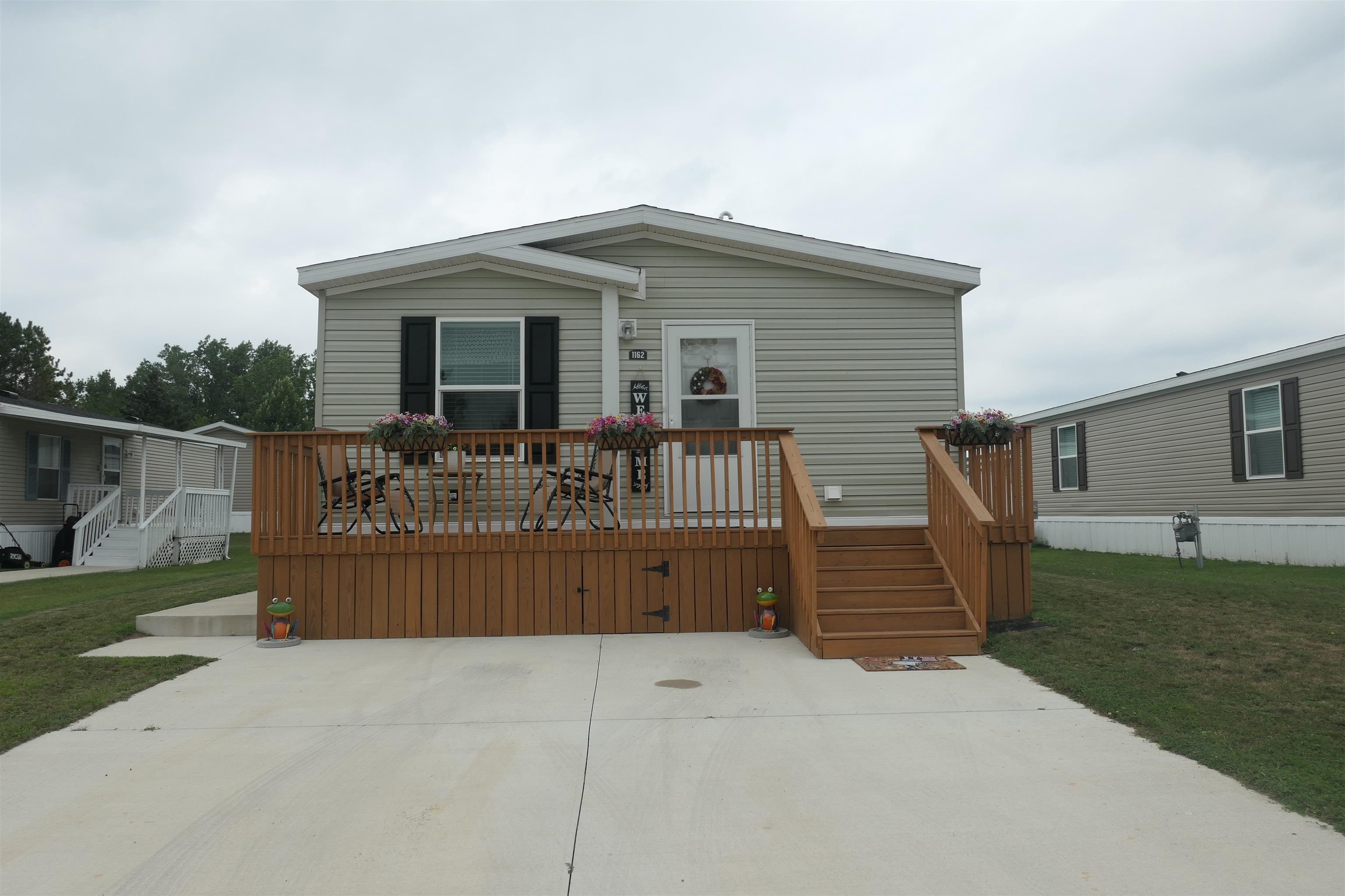 1162 Wellington Drive, Mount Pleasant MI 48858 photo 1