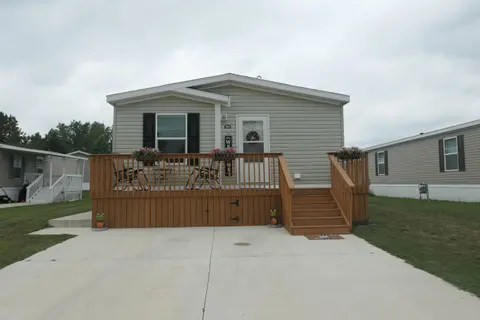 1162 Wellington Drive, Mount Pleasant MI 48858 home for sale