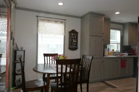1162 Wellington Drive, Mount Pleasant MI 48858 photo 2