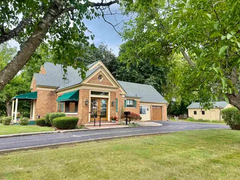 717 E Saginaw Street, Breckenridge MI 48615 photo 4