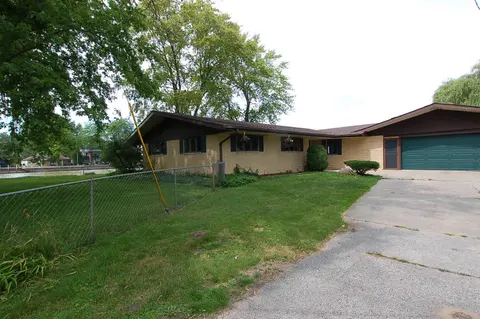227 Bayside Park Drive, Bay City MI 48706 photo 4