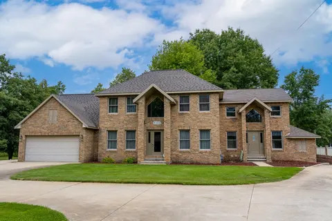 900 E Pine Grove Drive, Weidman MI 48893 photo 4