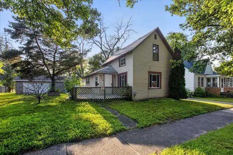 803 Joseph Street, Bay City MI 48706 photo 2