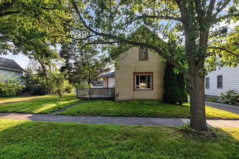803 Joseph Street, Bay City MI 48706 photo 3