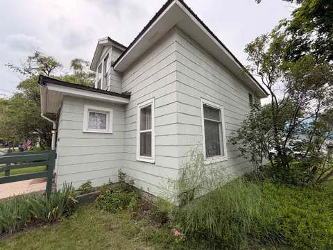 1107 Michigan Avenue, Alma MI 48801 photo 3