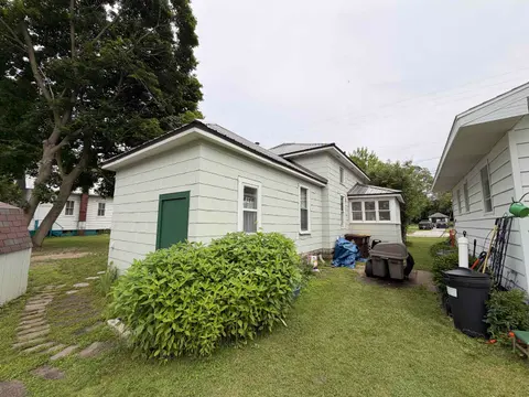 1107 Michigan Avenue, Alma MI 48801 photo 4