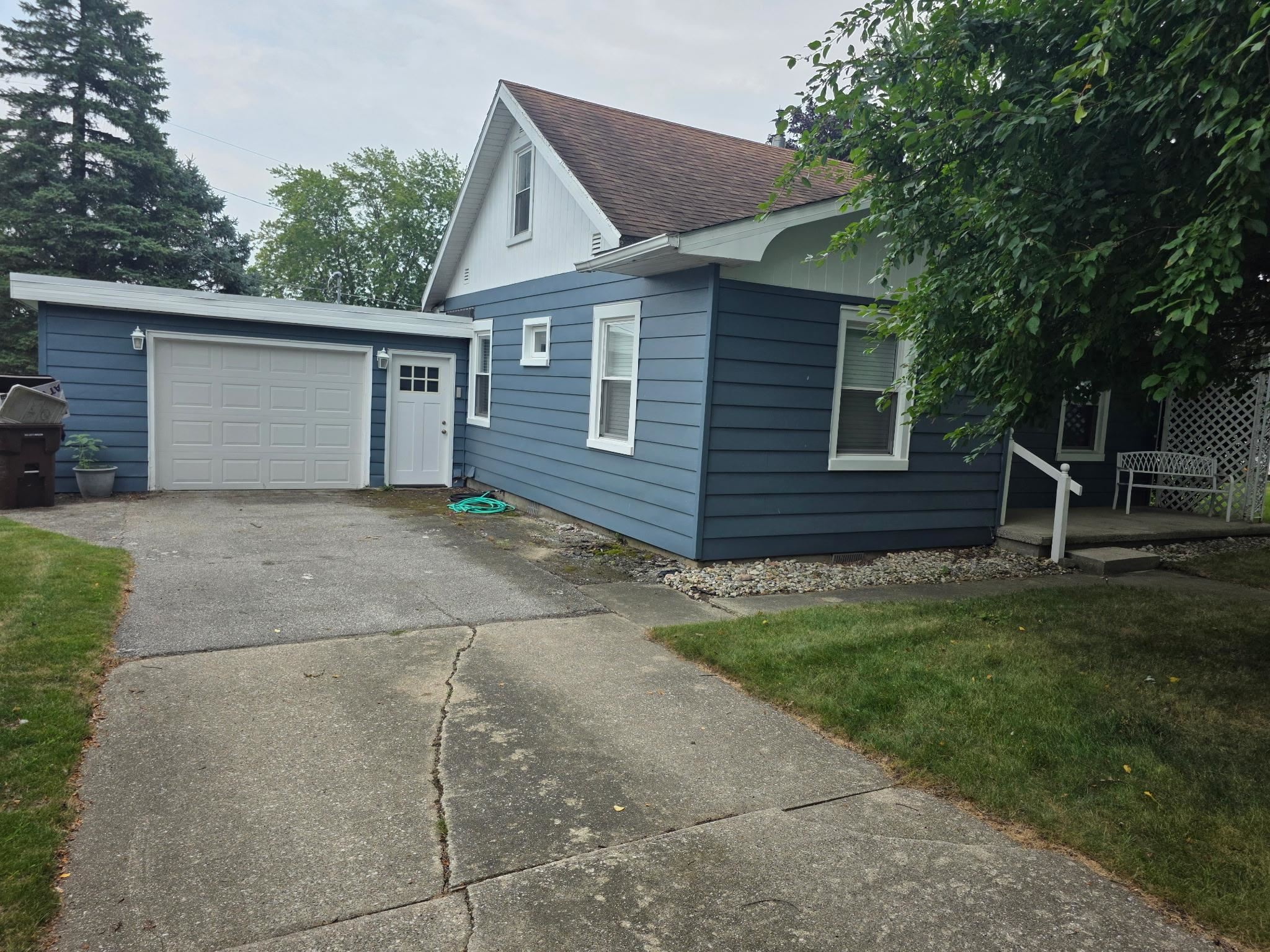 118 Davis Street, Saint Louis MI 48880 photo 1