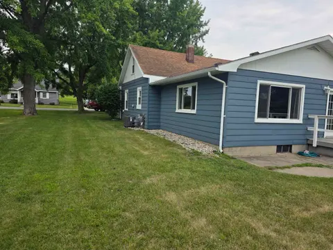 118 Davis Street, Saint Louis MI 48880 photo 5
