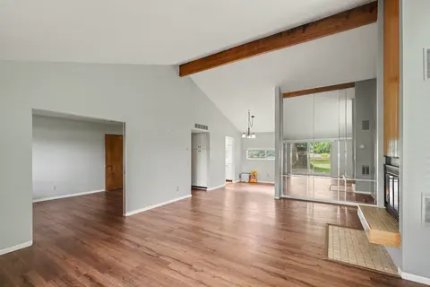 983 Meadowbrook Drive, Mount Pleasant MI 48858 photo 4