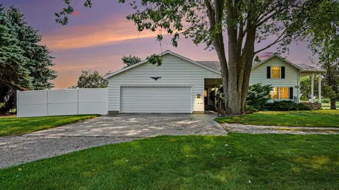 385 S Ely Highway, Ithaca MI 48847 home for sale