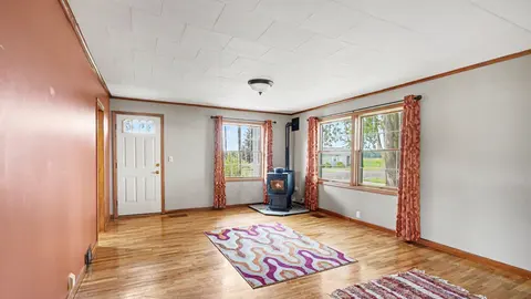 385 S Ely Highway, Ithaca MI 48847 photo 4
