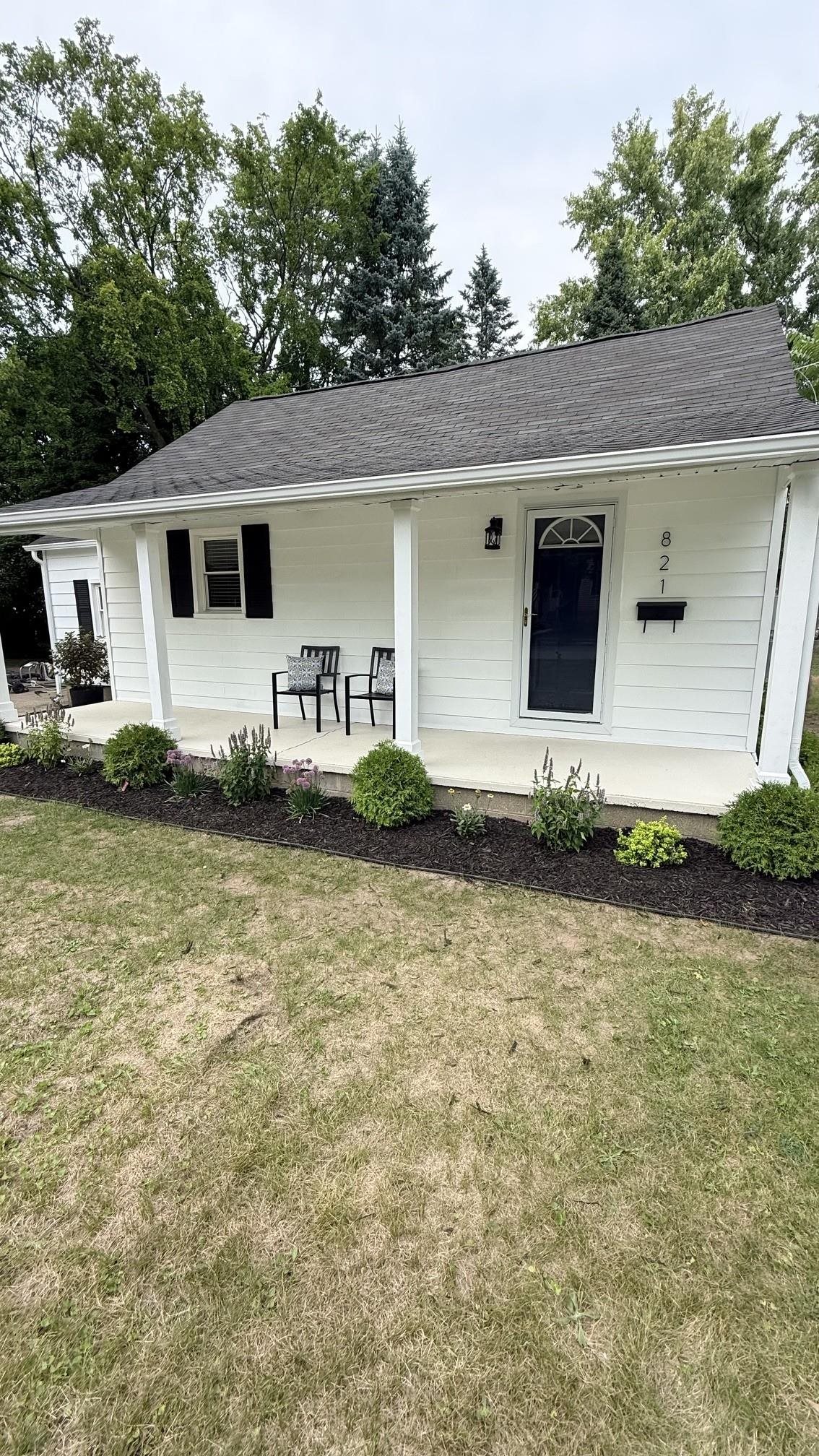 821 E Michigan # 8, Mount Pleasant MI 48858 photo 1