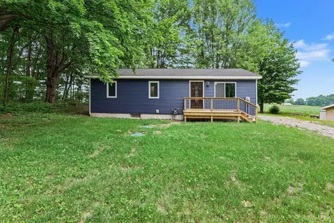1051 Circle Drive, Lake Isabella MI 48893 photo 2