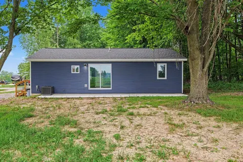 1051 Circle Drive, Lake Isabella MI 48893 photo 3