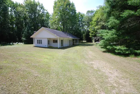 5295 Cedar Lake Road, Gladwin MI 48624 home for sale