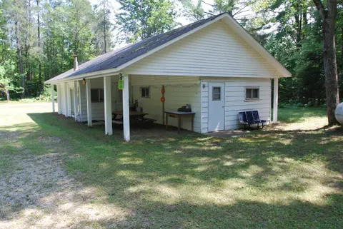 5295 Cedar Lake Road, Gladwin MI 48624 photo 4