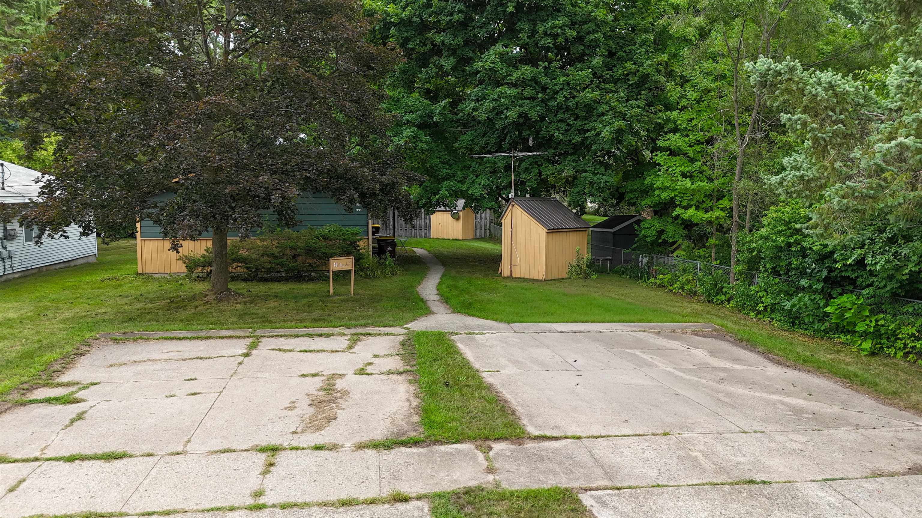 718 & 720 Cooley Street, Mount Pleasant MI 48858 photo 1