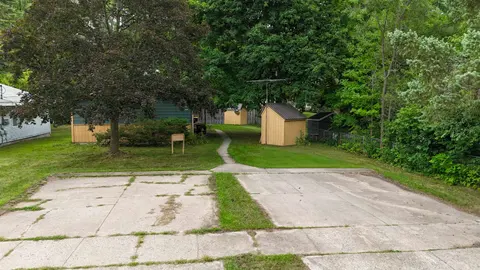 718 & 720 Cooley Street, Mount Pleasant MI 48858 multi-family property for sale