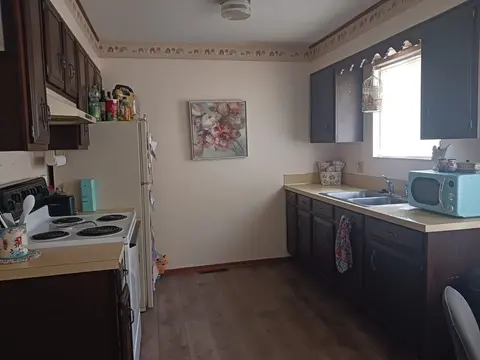 718 & 720 Cooley Street, Mount Pleasant MI 48858 photo 4