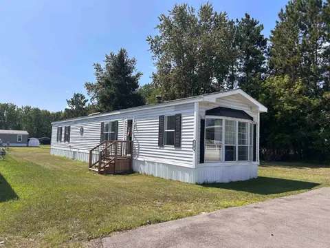 1147 Barnswood Court, Mount Pleasant MI 48858 home for sale