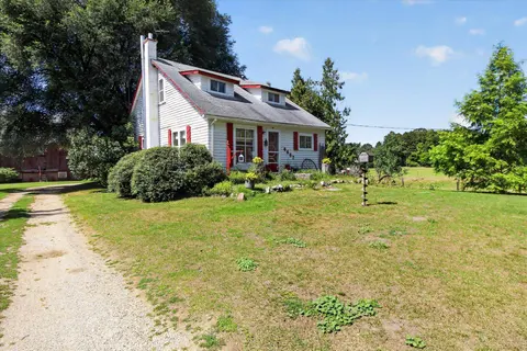 4667 N Croswell Road, Alma MI 48801 photo 2