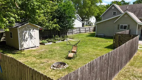 301 N 5th Street, Coleman MI 48618 photo 2