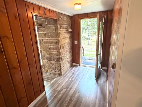 9526 W Monroe, Elwell MI 48832 photo 5