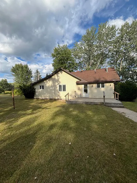 4589 Geneva Road, Coleman MI 48618 photo 5