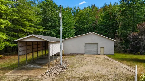 5785 W Isabella Road, Mount Pleasant MI 48858 photo 3