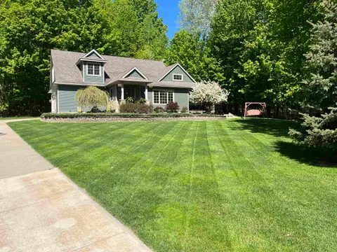 5631 Brassie Court # 10, Gladwin MI 48624 home for sale
