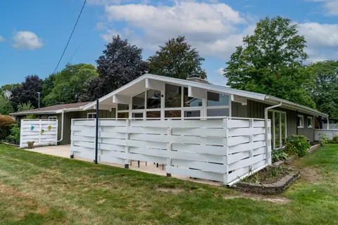 1309 S Lynnwood Drive, Mount Pleasant MI 48858 photo 5