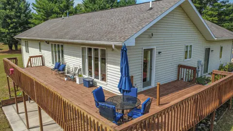 10859 W Blanchard Road, Blanchard MI 49310 photo 5