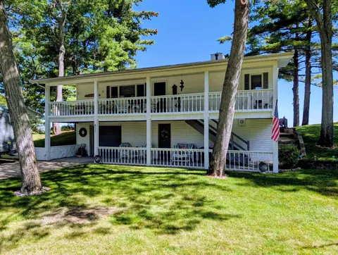 837 Crescent, Au Gres MI 48703 home for sale
