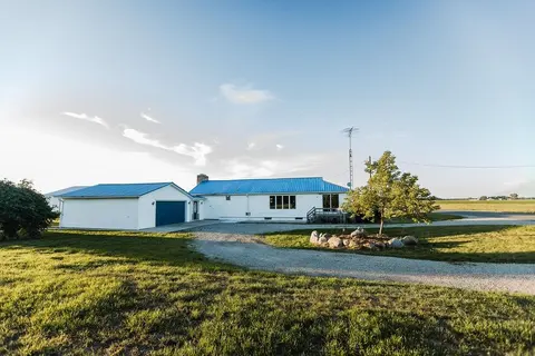 1123 N Tonkey Road, Au Gres MI 48703 photo 3