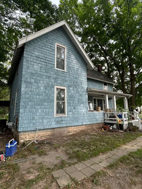 110 N Grover Avenue, Alma MI 48801 photo 3