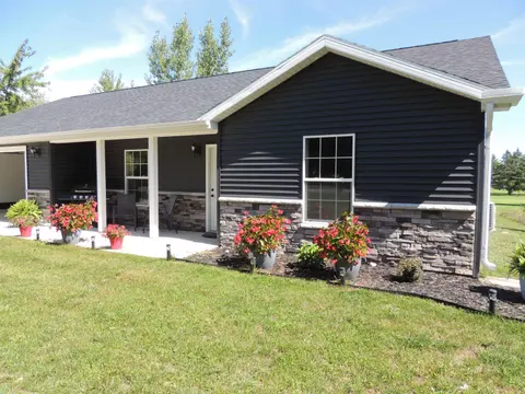 1009 Par Drive # 261, Lake Isabella MI 48893 photo 3