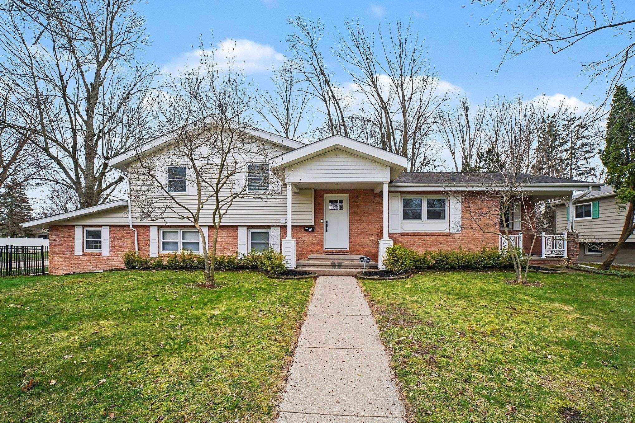 1320 E Lincoln, Mount Pleasant MI 48858 photo 1