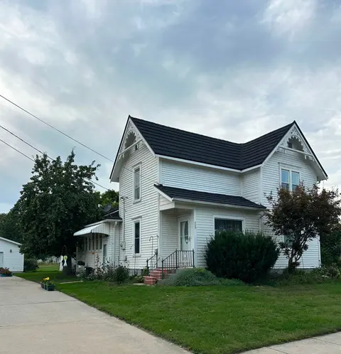 333 N Chippewa, Shepherd MI 48883 home for sale