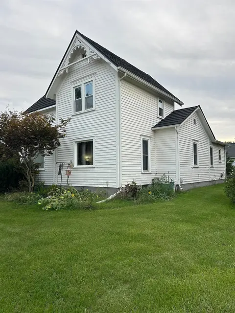 333 N Chippewa, Shepherd MI 48883 photo 3