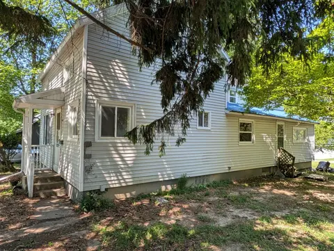 420 N Maple Street, Ithaca MI 48847 photo 3