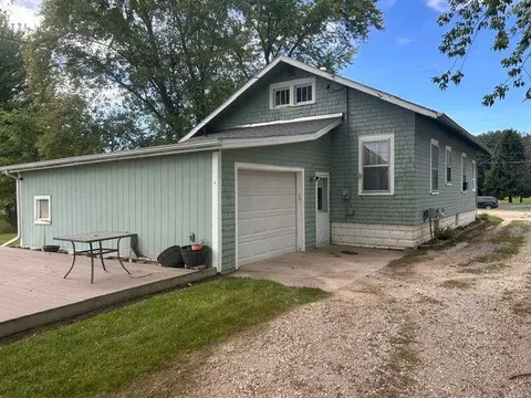 1850 Michigan Avenue, Alma MI 48801 photo 3
