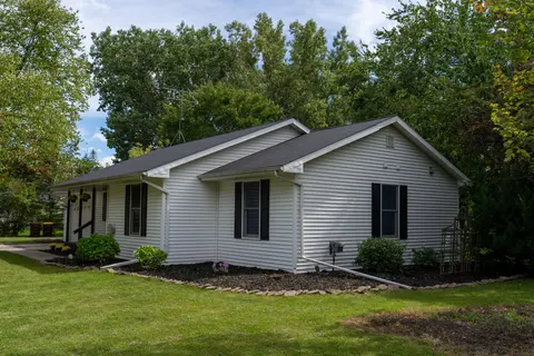 514 Brown Street, Alma MI 48801 photo 3