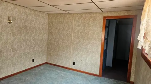 211 S Quarterline Street, Ashley MI 48806 photo 5