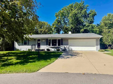 135 Fox Place, Saint Louis MI 48880 photo 2