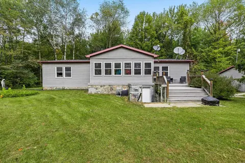 4812 SE County Line Road, Shepherd MI 48883 home for sale