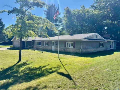 440 S Chippewa Street, Shepherd MI 48883 home for sale