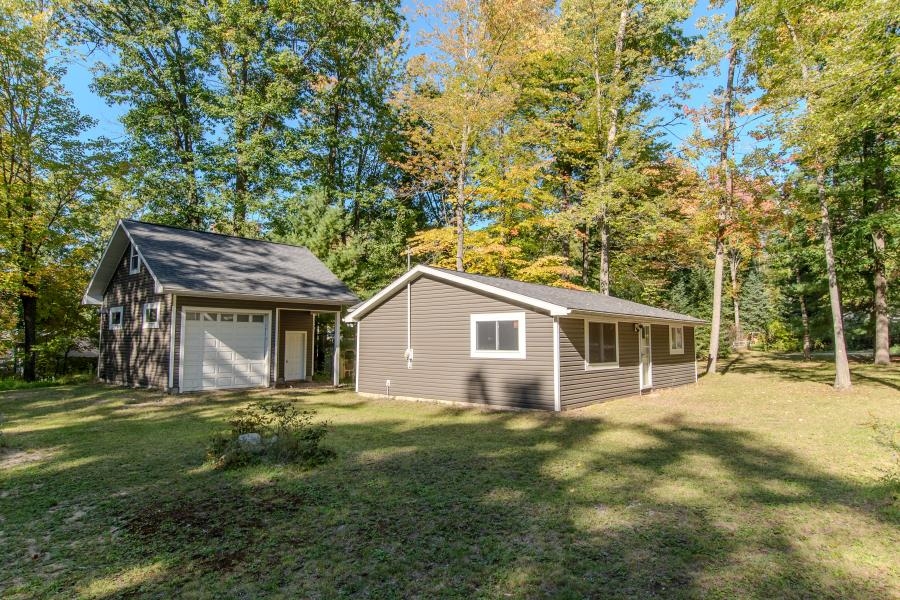 5362 Hillcrest Street, Gladwin MI 48624 photo 1